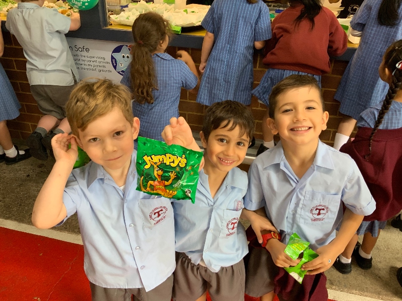 St Bernadette's Dundas Students raising money for charity