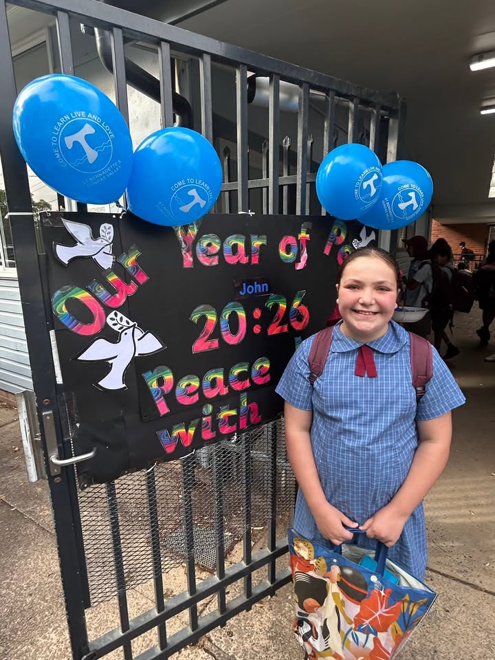 283758994179628_917813914107463-1