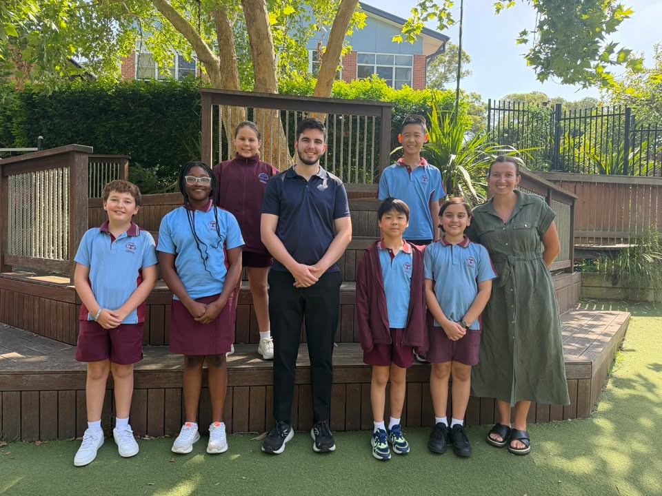 283758994179628_921181837104004-1