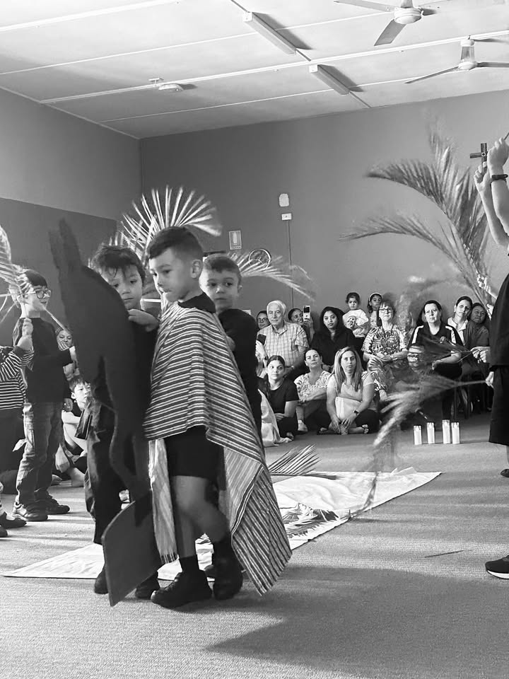 283758994179628_965870352635152-1